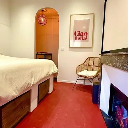 Apartment Cinema & Balneo Privatif