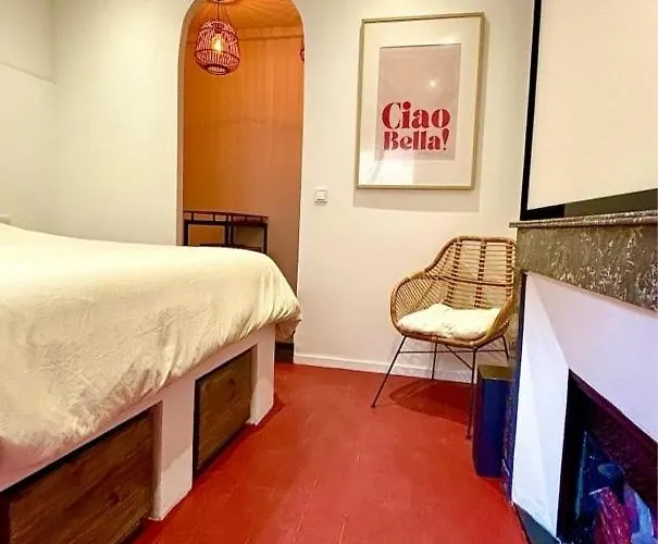 Apartment Cinema & Balneo Privatif